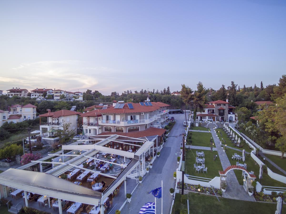 Georgalas Sun Beach Rooms Nea Kallikrateia Kültér fotó