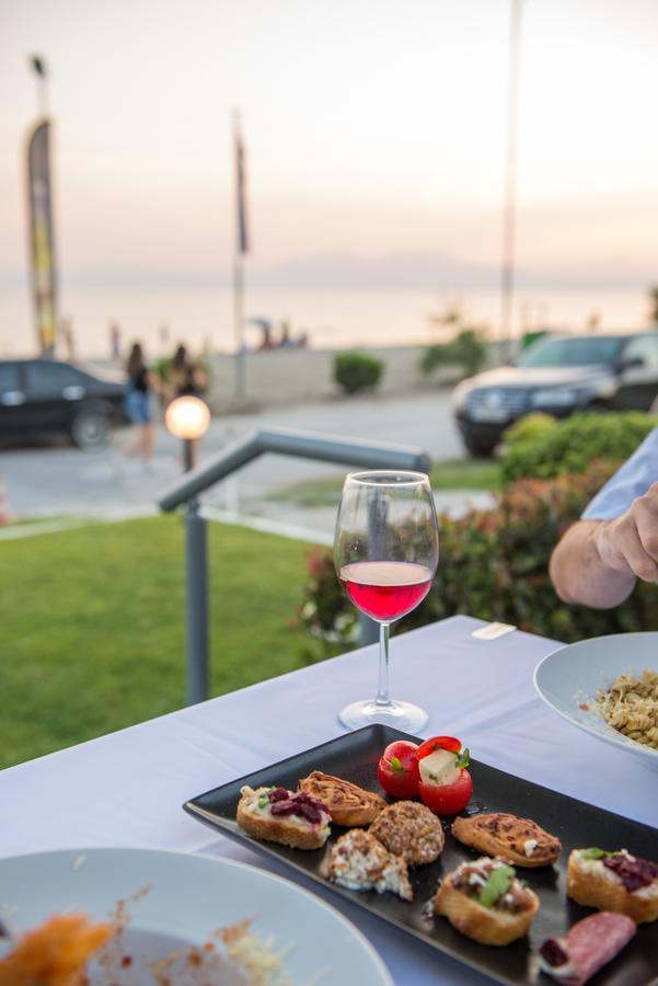 Georgalas Sun Beach Rooms Nea Kallikrateia Kültér fotó