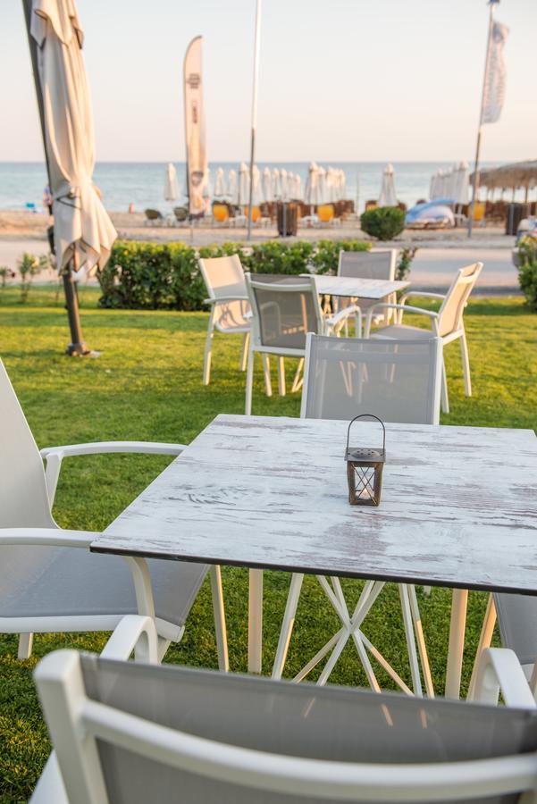 Georgalas Sun Beach Rooms Nea Kallikrateia Kültér fotó